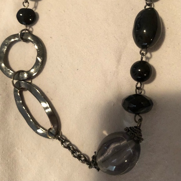 Beaded Back and Grey Necklace - Picture 2 of 5